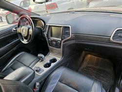 جیپ گراند شیرۆکی